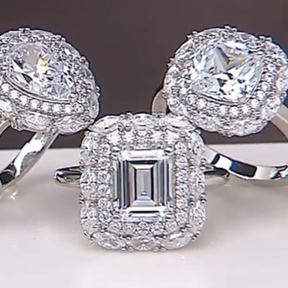 DIAMONIQUE Silver Double Halo 35th Anniversary Emerald SPARKLES Sold out Ring 8 - Picture 3 of 3